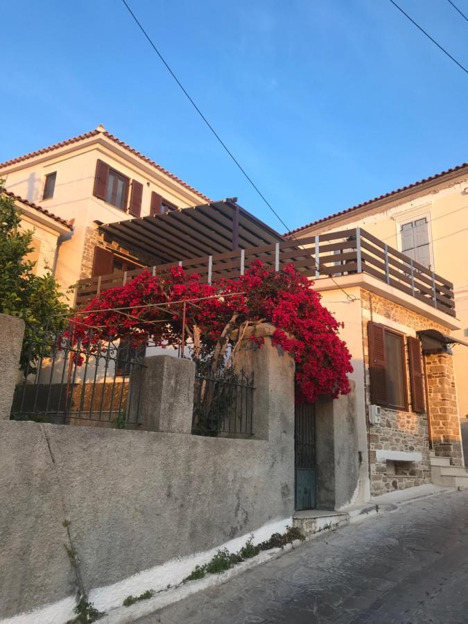 Vila Samos Marias' Stone House 1 Karlovassi Exteriér fotografie